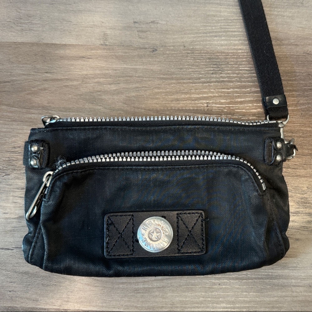Kipling wristlet